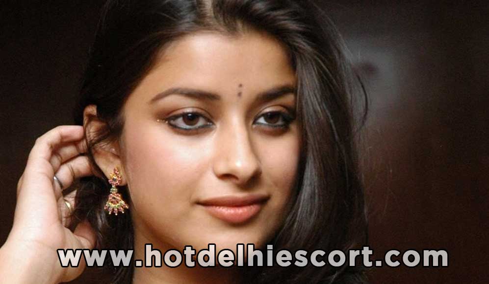 escorts in Delhi
